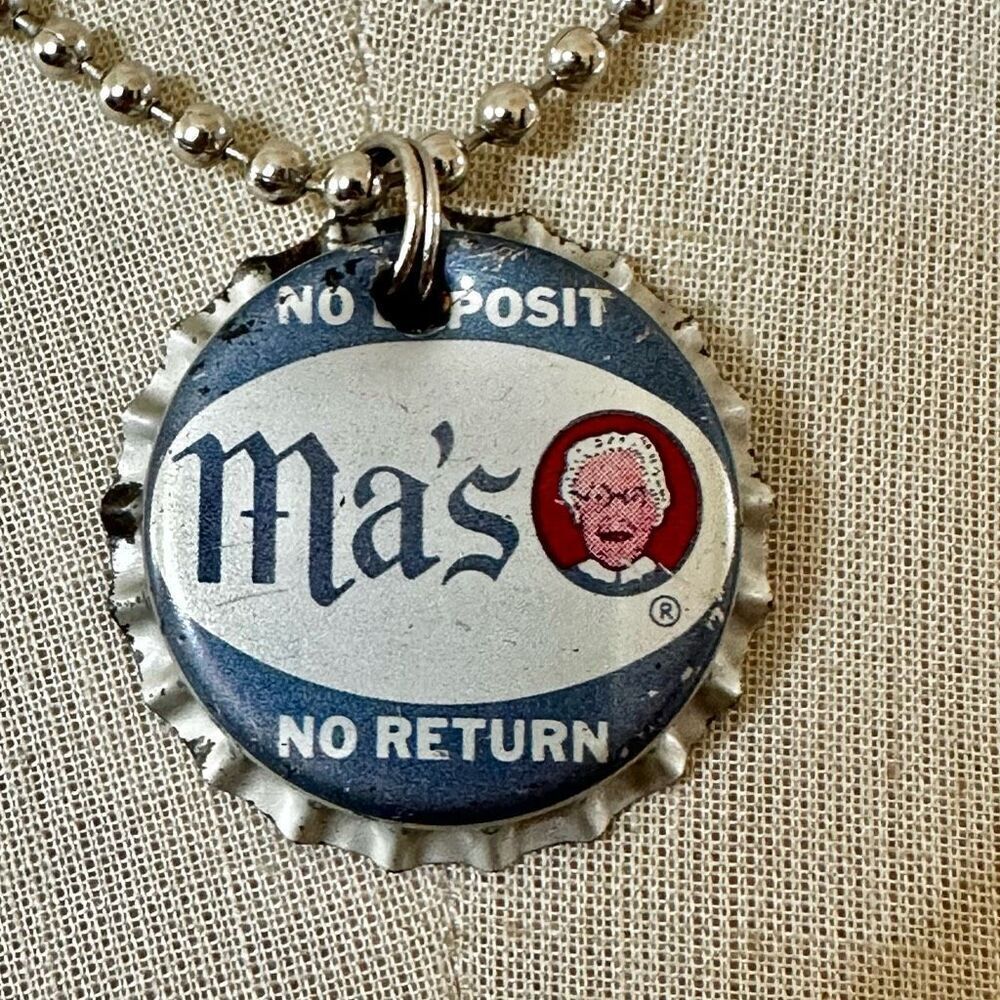 Ma's Root Beer Vintage Cork Lined Bottle Cap pendant necklace .